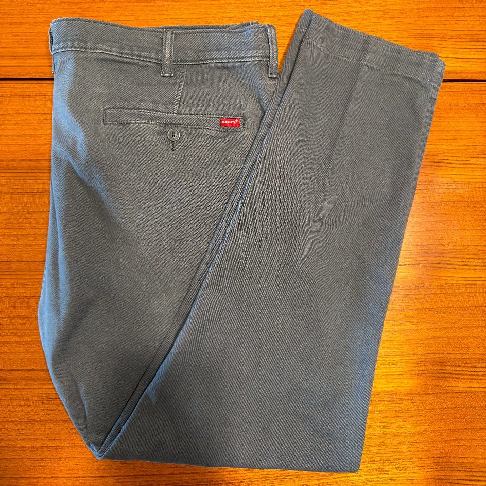 Levis XX Chino 40x30 Slate Color Standard Taper Fit Mens Pants EUC